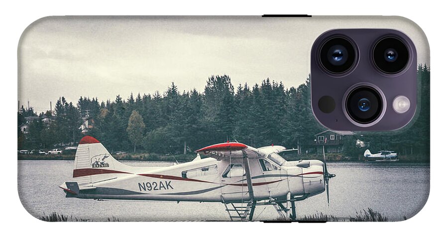 Alaska Seaplanes In Homer - Phone Case