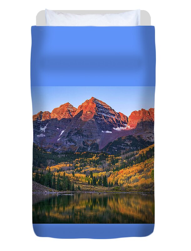 Autumn Sunrise Maroon Bells - Duvet Cover