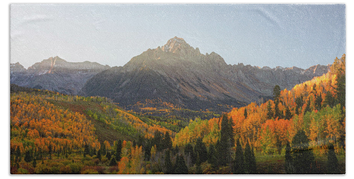 Sneffels Range Fall Morning - Bath Towel