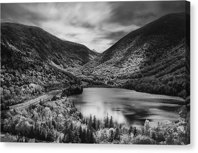 Artist Bluff Moody Black And White - Canvas Print