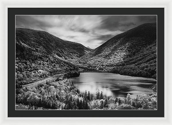 Artist Bluff Moody Black And White - Framed Print