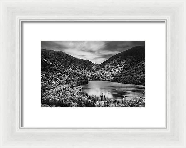 Artist Bluff Moody Black And White - Framed Print