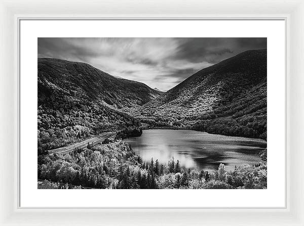 Artist Bluff Moody Black And White - Framed Print