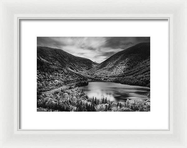 Artist Bluff Moody Black And White - Framed Print