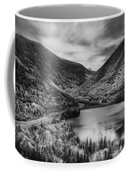 Artist Bluff Moody Black And White - Mug