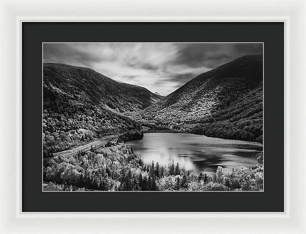 Artist Bluff Moody Black And White - Framed Print