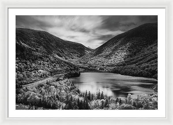 Artist Bluff Moody Black And White - Framed Print