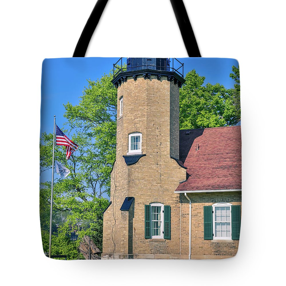 White River Light Michigan - Tote Bag