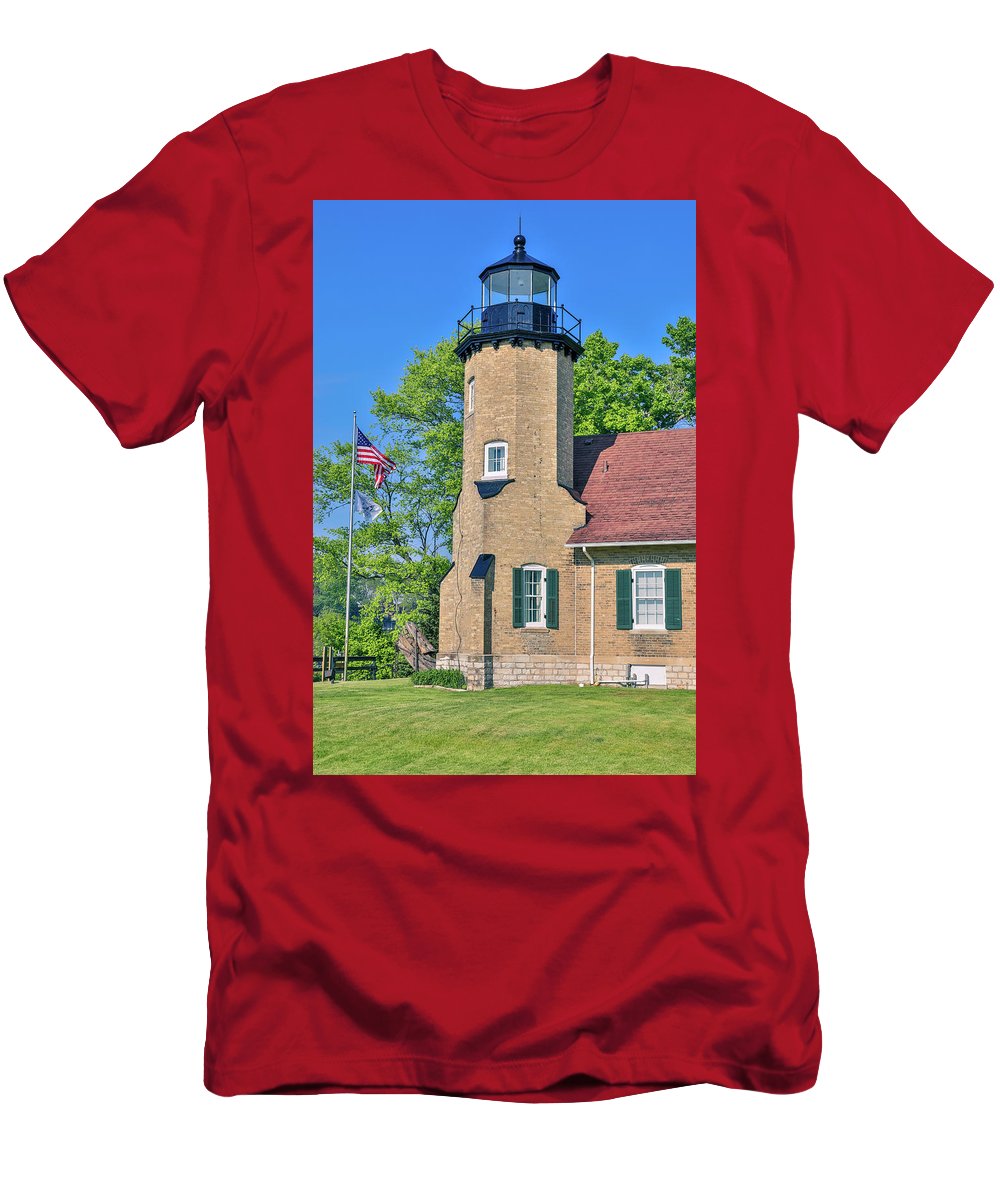 White River Light Michigan - T-Shirt