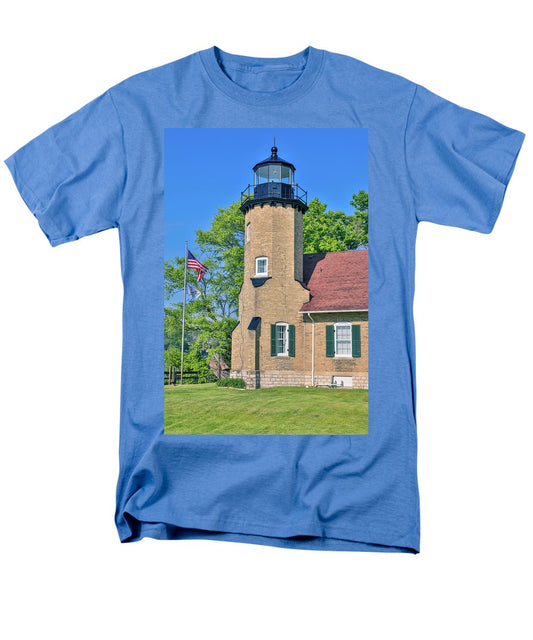 White River Light Michigan - Men's T-Shirt  (Regular Fit)