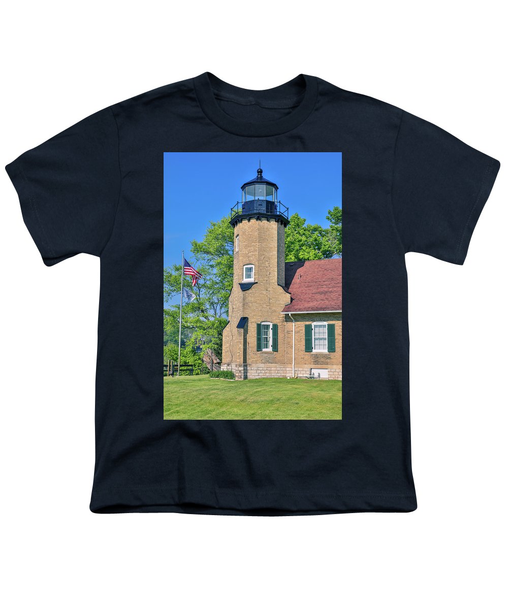 White River Light Michigan - Youth T-Shirt