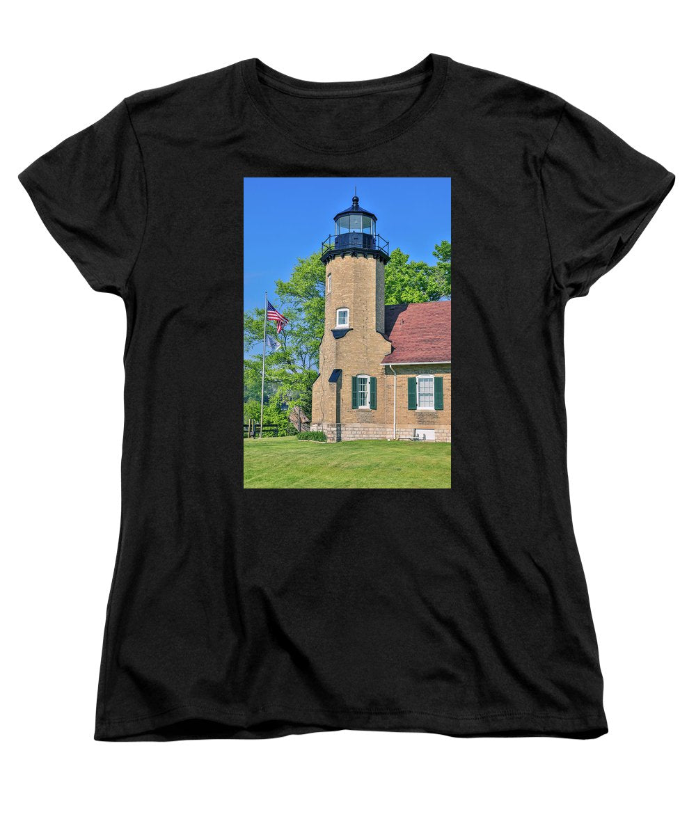 White River Light Michigan - Women's T-Shirt (Standard Fit)