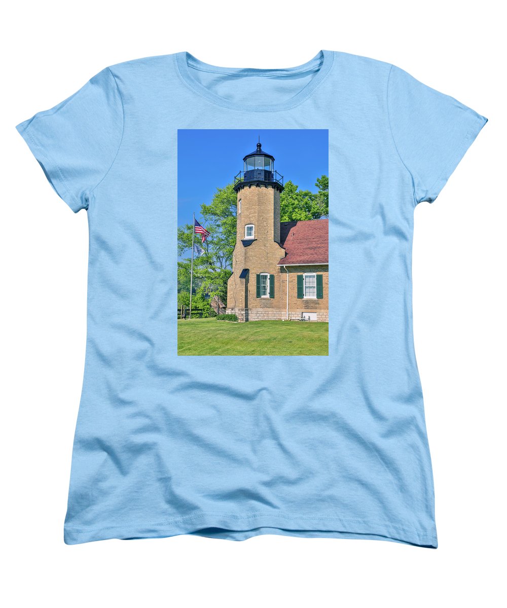 White River Light Michigan - Women's T-Shirt (Standard Fit)