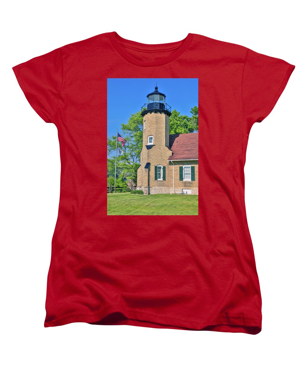 White River Light Michigan - Women's T-Shirt (Standard Fit)