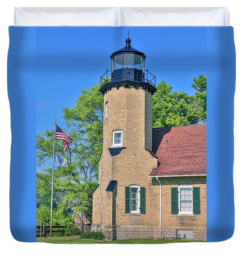 White River Light Michigan - Duvet Cover