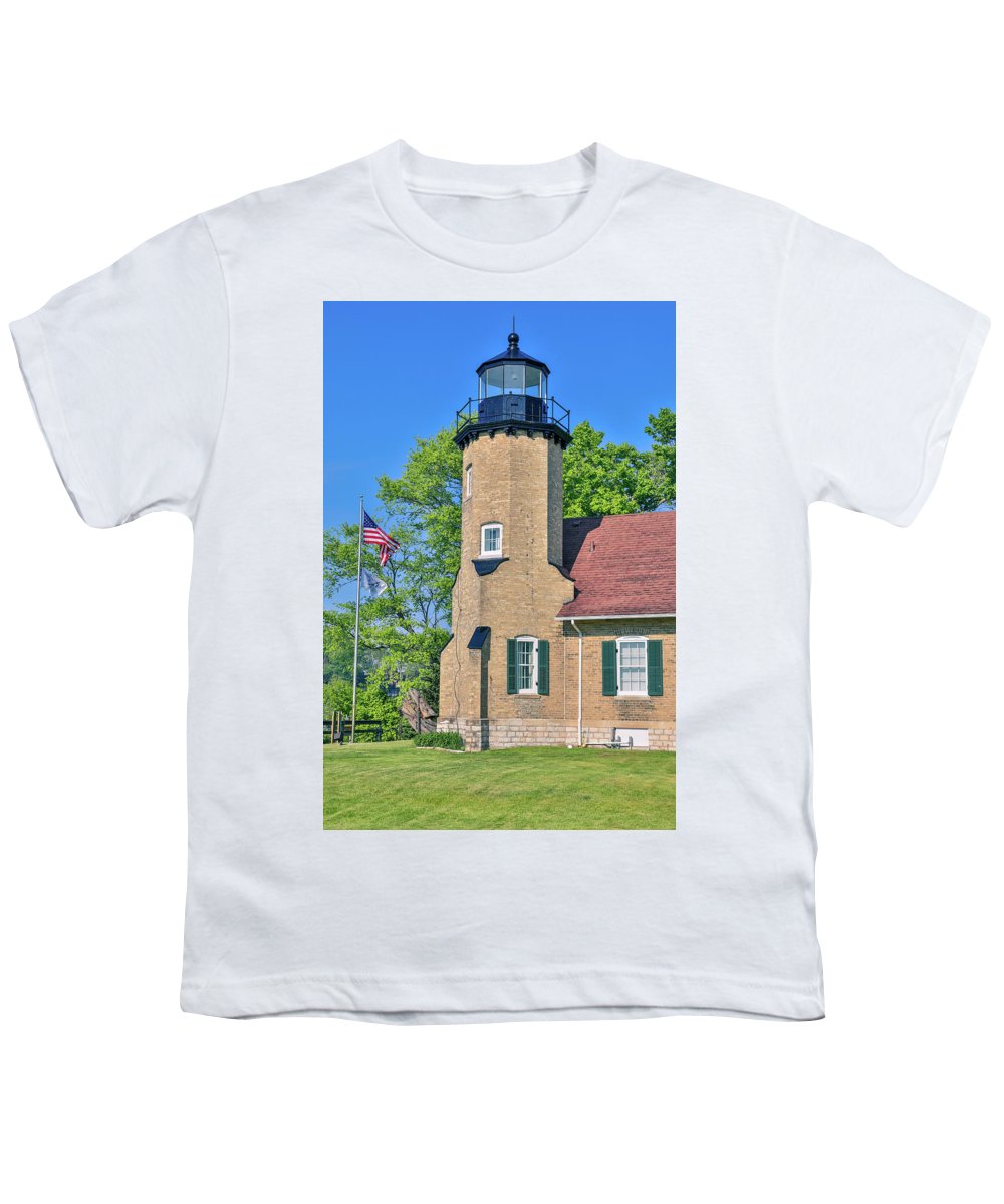 White River Light Michigan - Youth T-Shirt