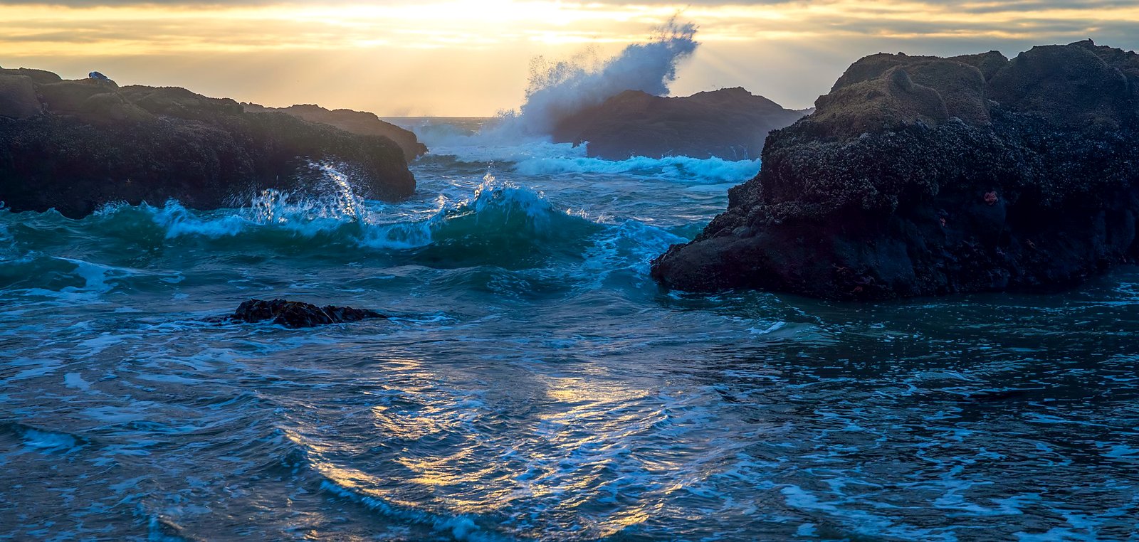 Lincoln City Oregon crashing waves sunset print Dan Sproul