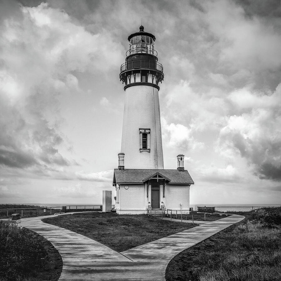 Yaquina Head Lighthouse in dramatic black and white